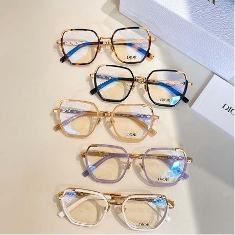 Glass-Dior-097