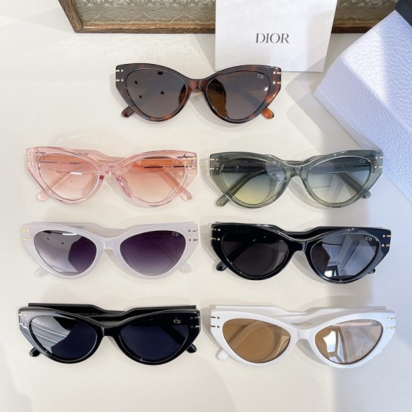 Glass-Dior-099