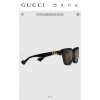 Glass-Gu-092