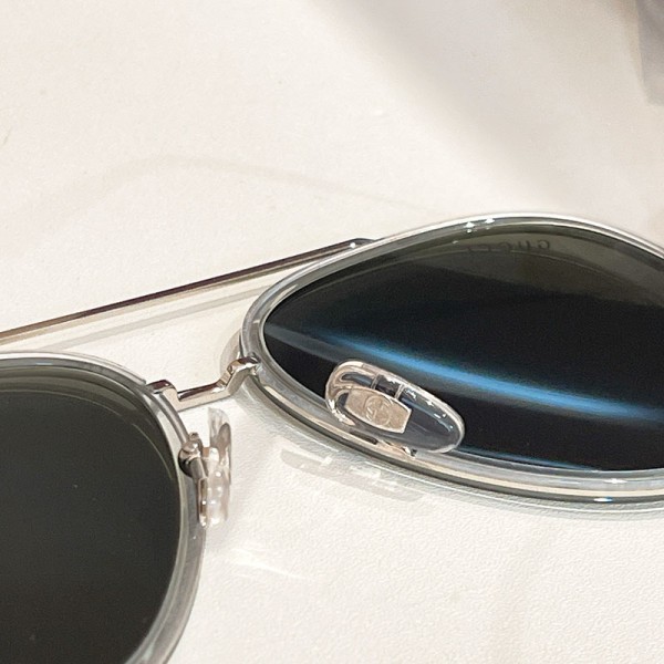 Glass-Gu-127