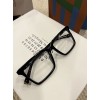 Glass-Miu-001