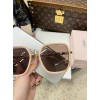 Glass-Miu-011