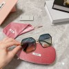 Glass-Miu-032