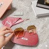 Glass-Miu-032