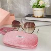 Glass-Miu-038