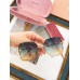 Glass-Miu-041