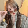 Glass-Miu-042