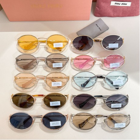 Glass-Miu-051