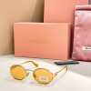 Glass-Miu-051