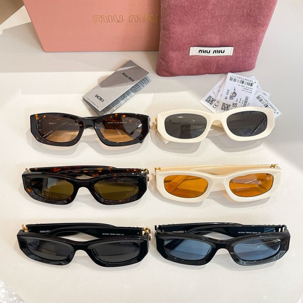 Glass-Miu-054