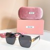 Glass-Miu-066