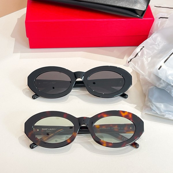 Glass-Ysl-042