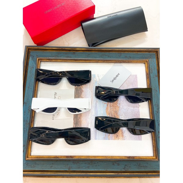 Glass-Ysl-085