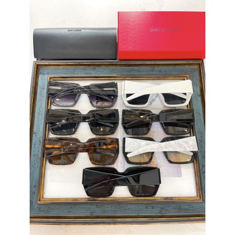 Glass-Ysl-094