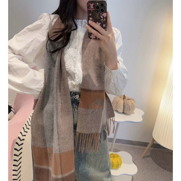 Scarf-Bur-129