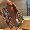 Scarf-Bur-132