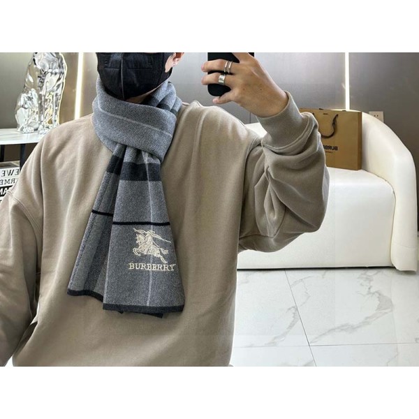 Scarf-Bur-173