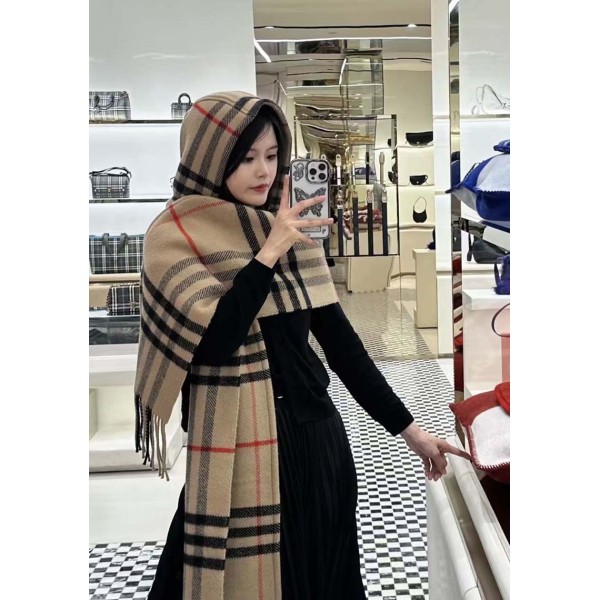 Scarf-Bur-196
