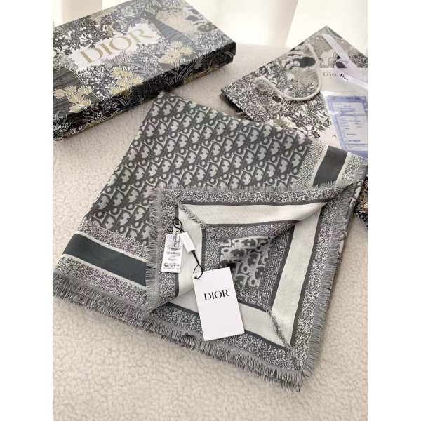 Scarf-Dior-001