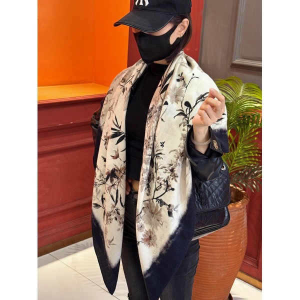 Scarf-Dior-033