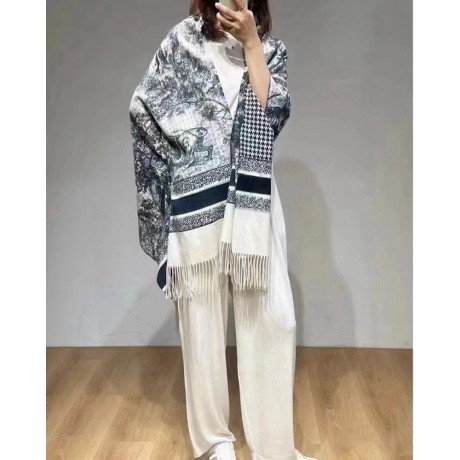 Scarf-Dior-101