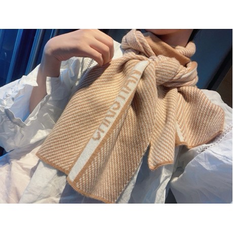 Scarf-Dior-102