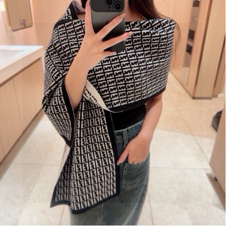 Scarf-Fen-001
