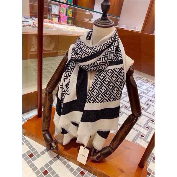 Scarf-Fen-053