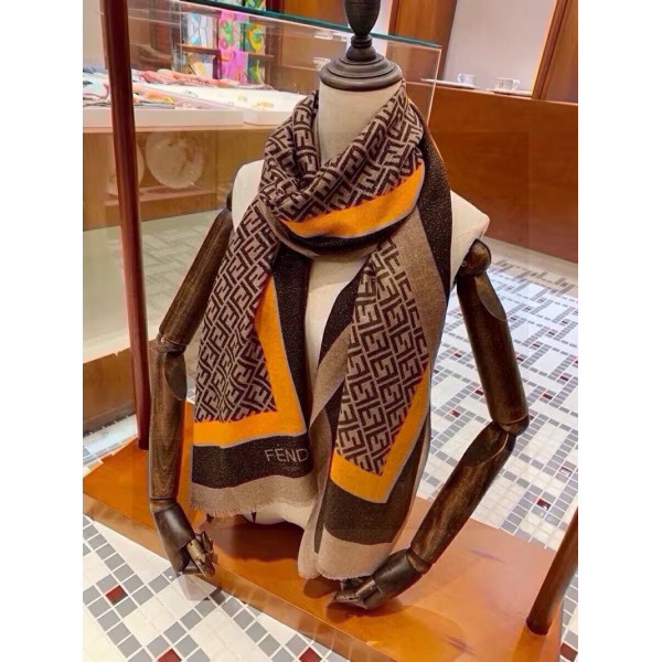 Scarf-Fen-054