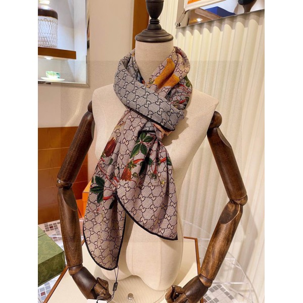 Scarf-Gu004