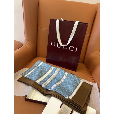 Scarf-Gu026