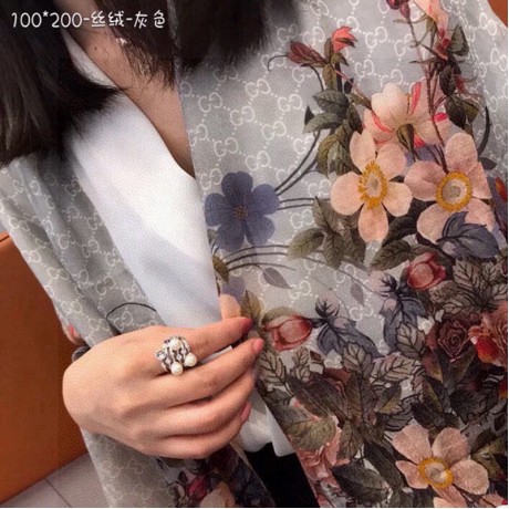 Scarf-Gu028