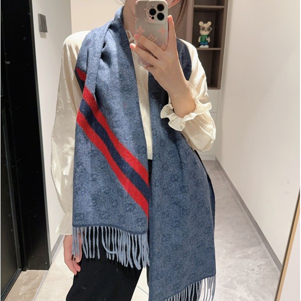 Scarf-Gu029
