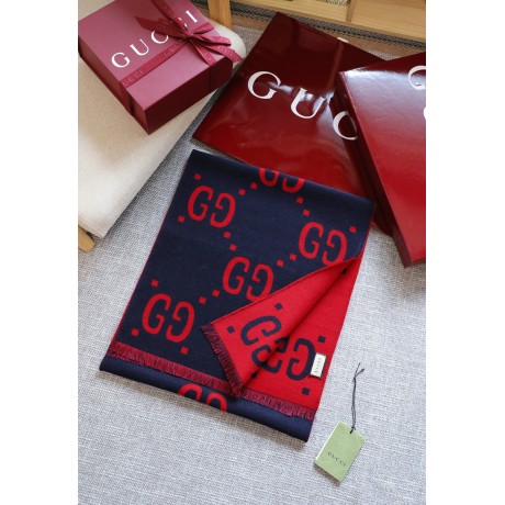 Scarf-Gu033