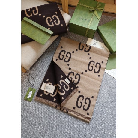 Scarf-Gu034