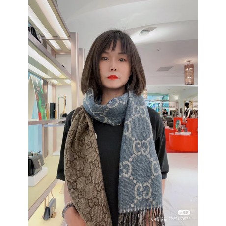 Scarf-Gu037