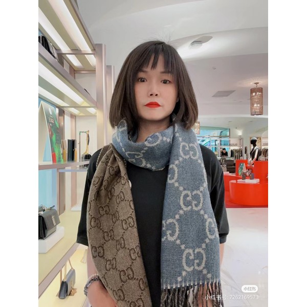 Scarf-Gu037