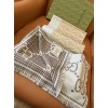 Scarf-Gu055