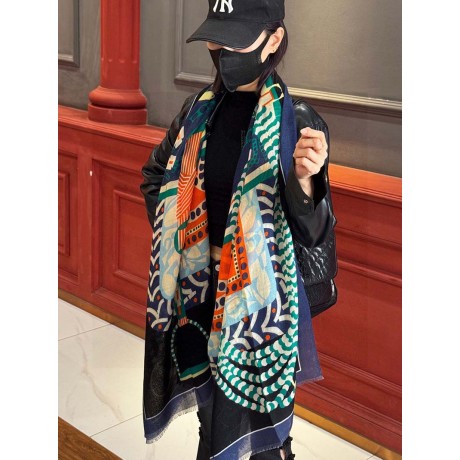 Scarf-Her-015