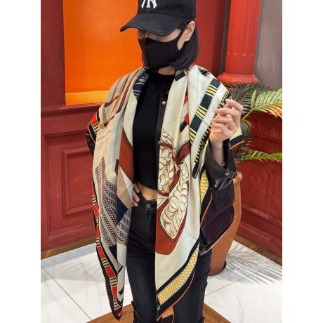 Scarf-Her-017