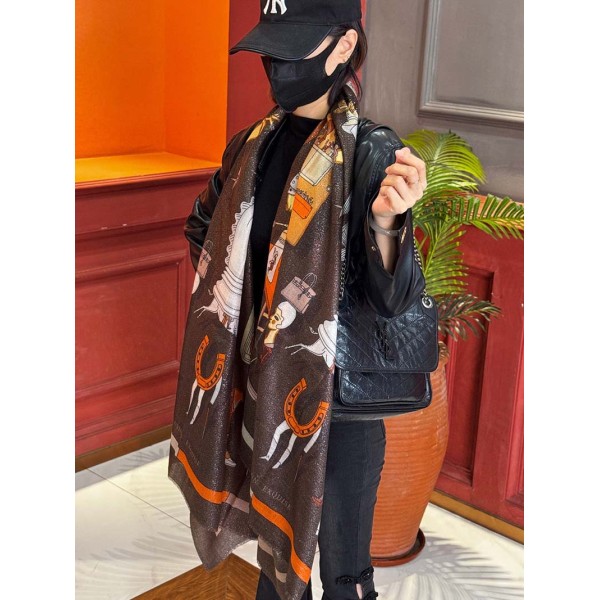 Scarf-Her-023