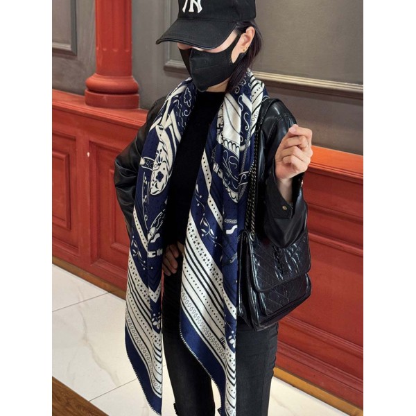 Scarf-Her-027