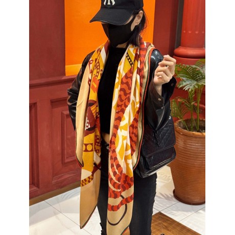 Scarf-Her-036