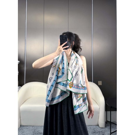 Scarf-Her-060