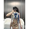 Scarf-Her-061
