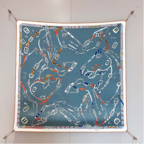 Scarf-Her-070