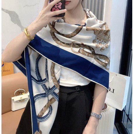 Scarf-Her-090