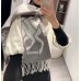 Scarf-Her-096