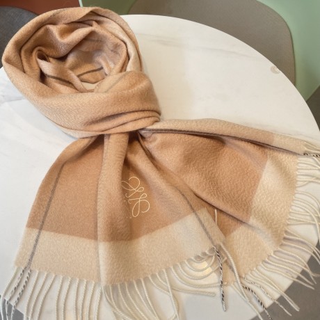 Scarf-Loe-037