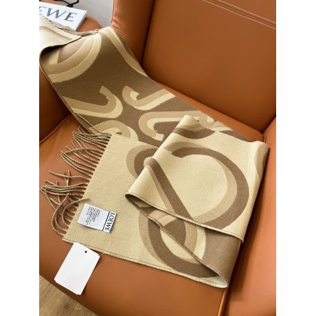 Scarf-Loe-053